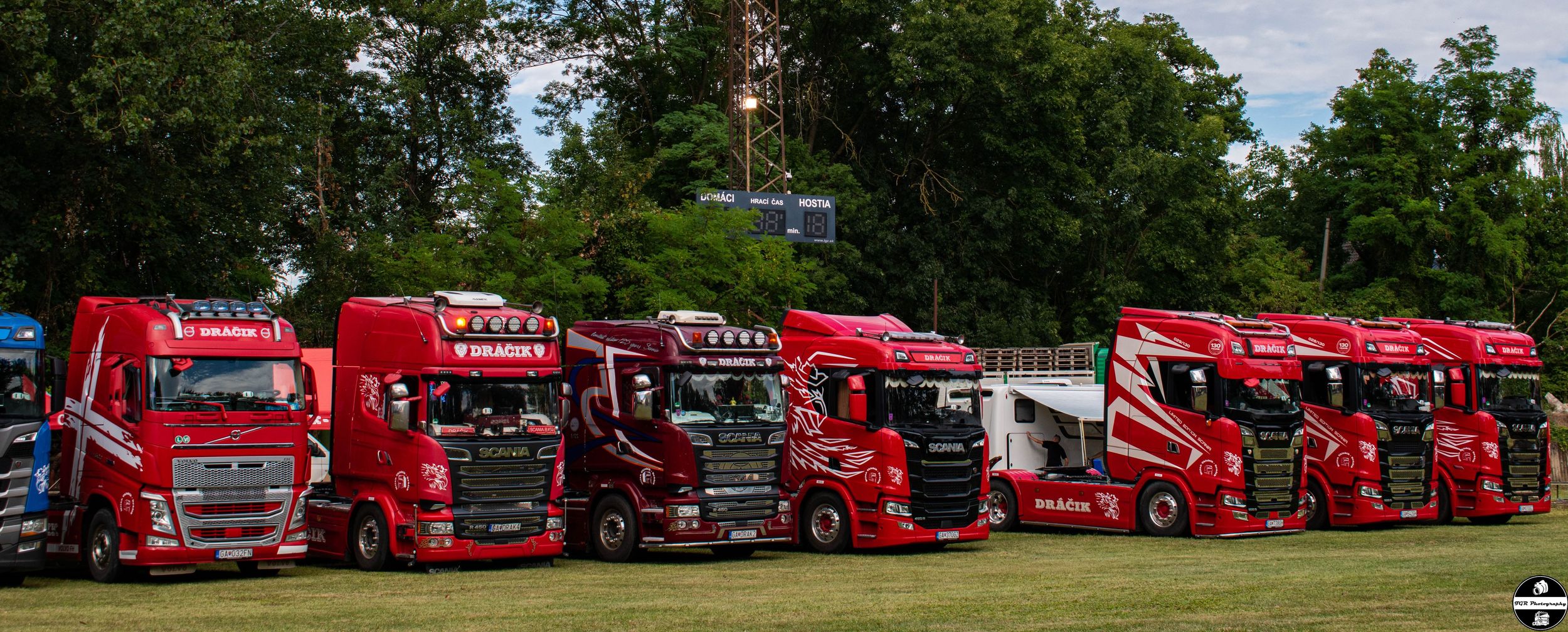 Strongest distribution network